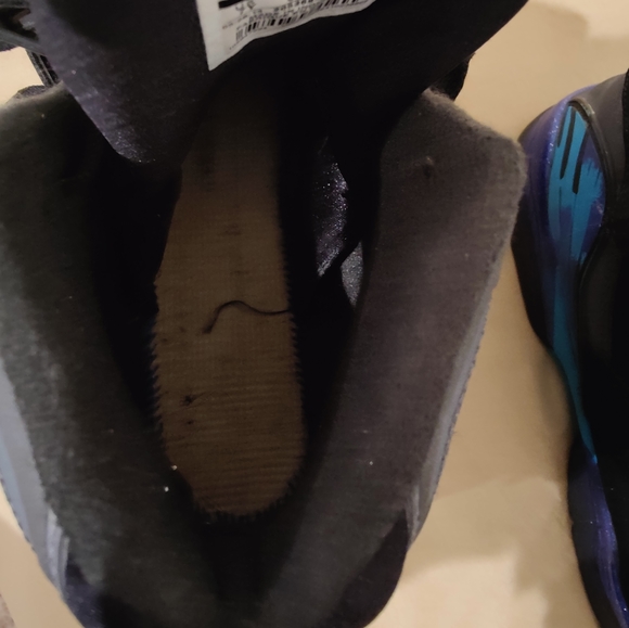 Air Jordans 8 Retro - Picture 6 of 6